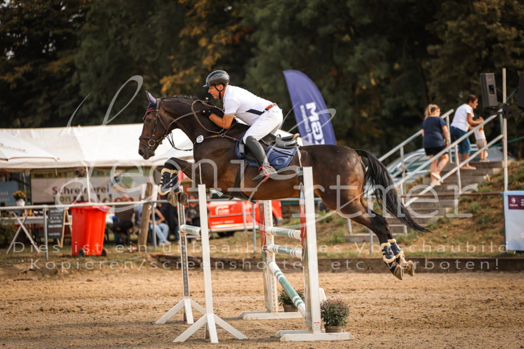 29.SaSpL00227 | Leoni Ertmer Photography - Realisiert mit Pictrs.com