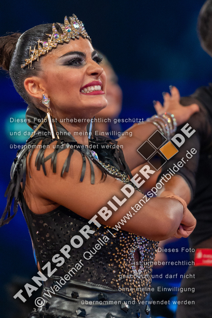 20231111-03455 | Hier finden Sie Tanz Bilder vom Latein und Standard Formationen tanzen. Sportbilder vom Tanzsport. Schöne Fotos und von Weltmeisterschaft, Europameisterschaft, Bundesliga, Regionalliga, Oberliga und Landesliga sowie von GOC Stuttgart, DanceComp, WM Bremen