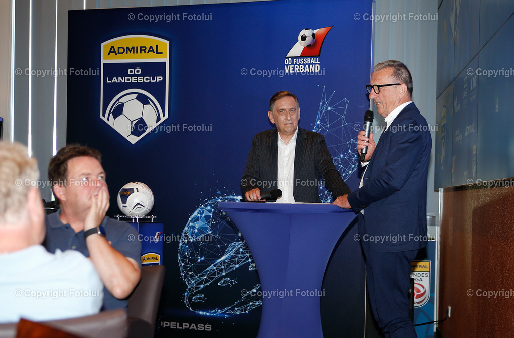 A_LUI_030724_30 | bilder, linz, photo, foto, fussball, sport, fotolui, bundesliga