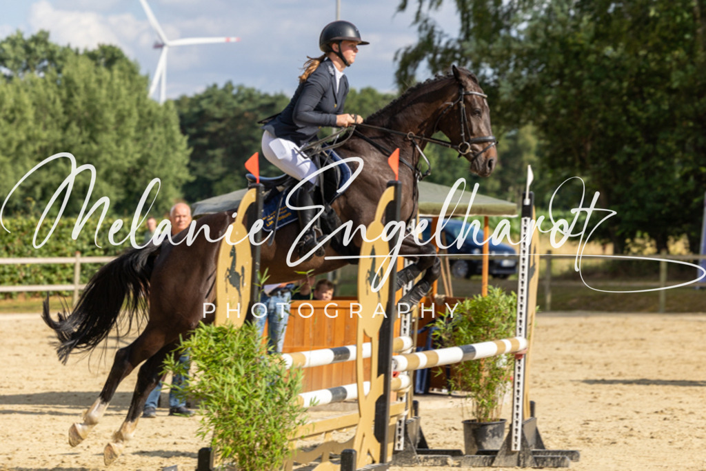 7I8A6517 | melanie-engelhardt-photography - Realisiert mit Pictrs.com