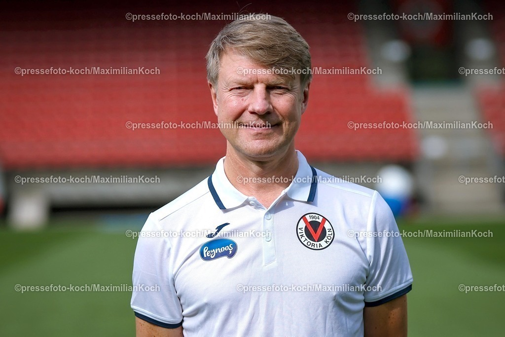 FCVK17072501101 | Dr. med. Eduard Gorr (Mannschaftsarzt); FC Viktoria Köln 1904; 3.Liga, Porträttermin, 2025/2026, 17.07.2025