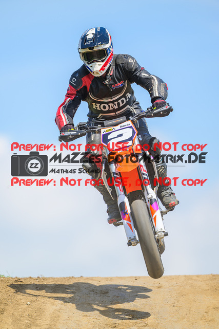 MaZZes_FotoMatrix_240622_6007705_7957 | S3