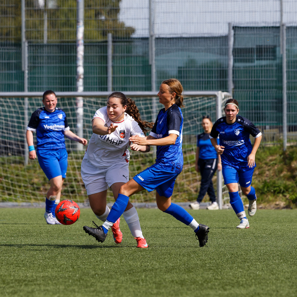 FCHMÜN_250907_8233 | Fotopresso – Sportfotografie in Heidenheim & Umgebung. Professionelle Sportfotografie für unvergessliche Momente. Dynamische Action-Shots, emotionale Szenen & hochwertige Bilder. - Realisiert mit Pictrs.com