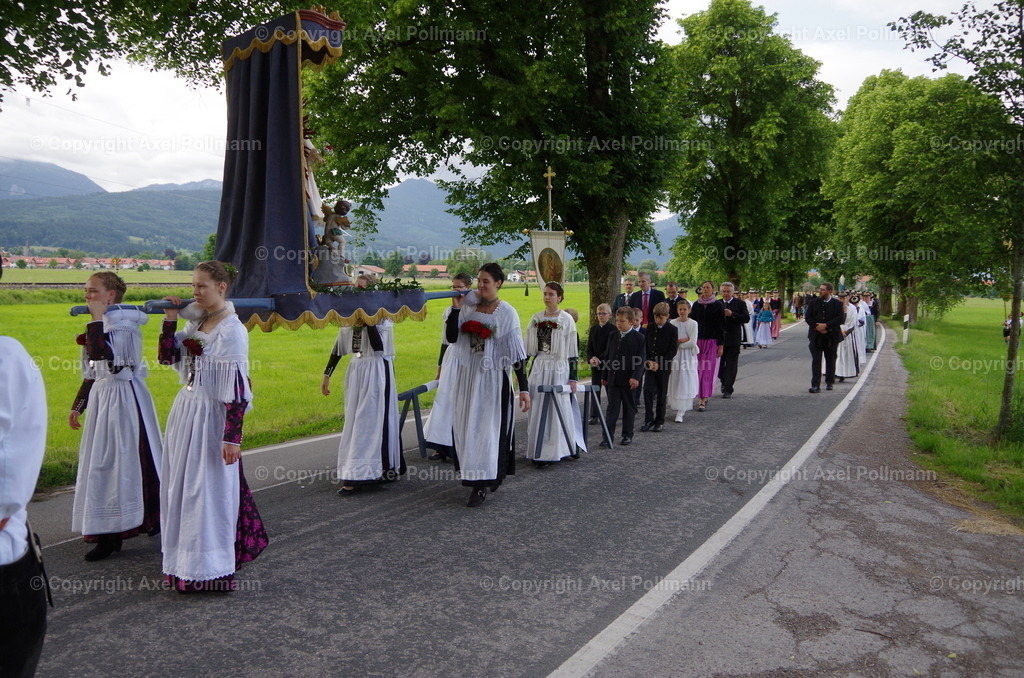 IMGP6191 | fotografiert von Axel PollmannLeonhardi Wallfahrt Benediktbeuern und Murnau, Fronleichnam, Fasching, Landschaft im Loisachtal und Benediktbeuern  - Realisiert mit Pictrs.com