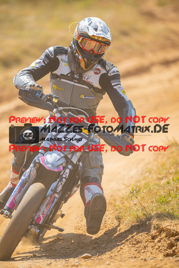 MaZZes-Fotomatrix-20260815-598198 | S2