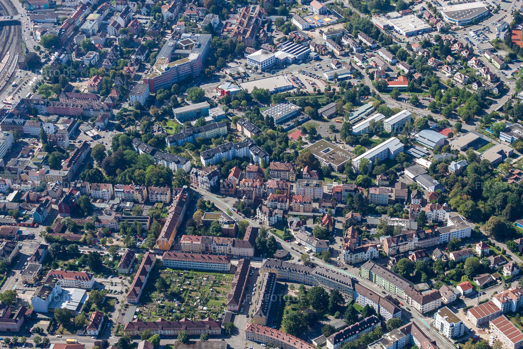 Luftbild: Straßburger Straße in Offenburg im Bundesland Baden-Württemberg in Deutschland. Foto: IMG_20754.jpg vom 31.08.2009 durch Werner Riehm/FLY-FOTO.de
