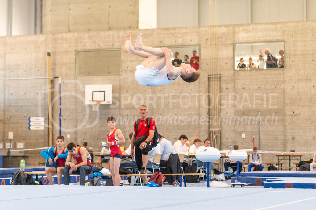 104. Zürcher Kunstturnertage Neftenbach - 14. May 2022 | 104. Zürcher Kunstturnertage Neftenbach
Turnhalle Ebni, Neftenbach
Programm 5 (P5)
Bild: Sportfotografie Markus Aeschimann | www.markus-aeschimann.ch - Realisiert mit Pictrs.com