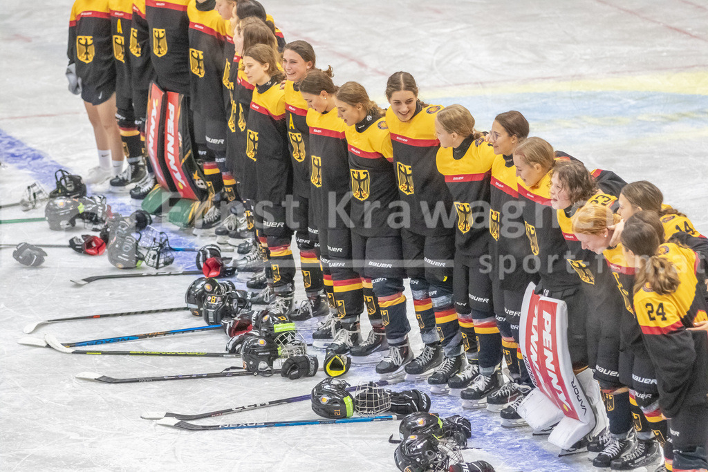 Dameneishockey | Dameneishockey, U18 Turnier am 31.08.2024 in Spittal (Eis-Sport-Arena - Sportzentrum Spittal), Austria, (Photo by Ernst Krawagner sport-fan.at) - Realisiert mit Pictrs.com