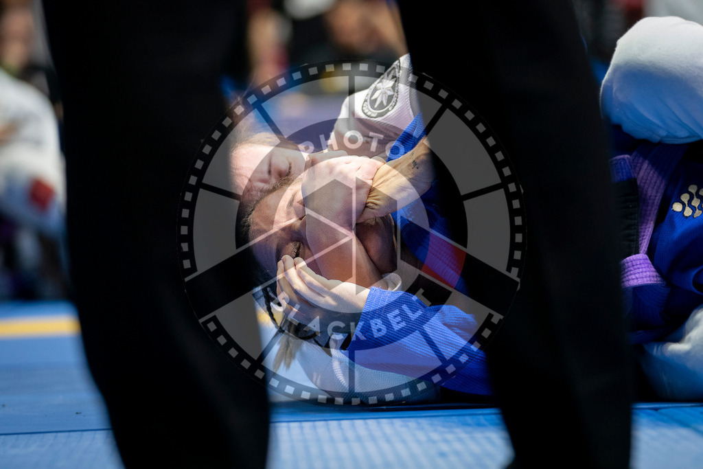20240125PBB01260 | Fighters compete during the sixth day of the Brazilian Jiu-jitsu European Championship of the IBJJF in Paris, France, on January 25, 2024.