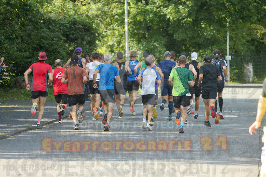 230804_1802_EX1_3591 | Sportfotografie im Rhein-Sieg Kreis, Köln, Bonn, NRW, Rheinland Pfalz, Hessen, etc. Unser Tätigkeitsfeld umfasst den Laufsport vom Volkslauf über den Marathon, Duathlon, Triathon bis zum Ultralauf wie Kölnpfad Ultra oder Schindertrail.