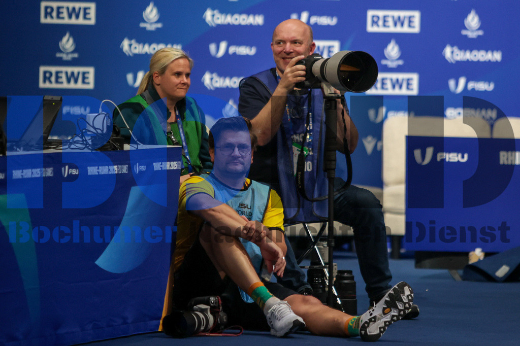 SES_RRGRSG20250719-10 | bond - Realisiert mit Pictrs.com