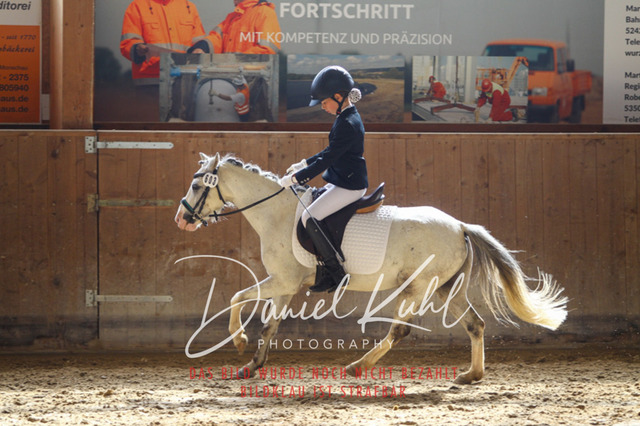 DKP45124 | Turniersportfotografie; Pferdefotografie; Dressurfotografie