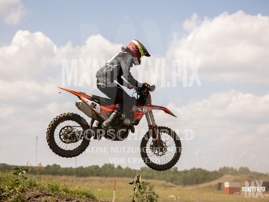866A1861 | mxndyyvipix
