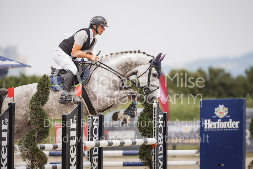 230622_PfSpTa_SprPfL-202 | Deine schönsten Turniermomente als professionelle Fotos! Entdecke hochwertige Pferdesport-Fotografie im Online-Shop. Jetzt Fotos finden & bestellen!