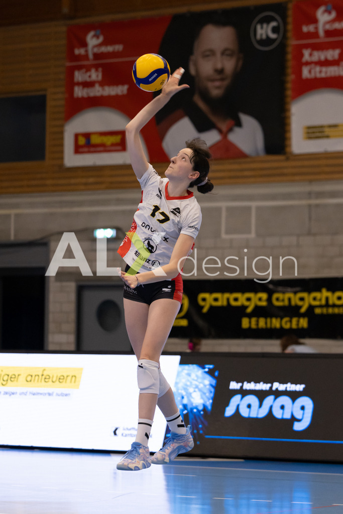 Volleyball I Frauen I Saison 2025-2026 I Volleyball NLA | Women I 1/4 Finals I VC Kanti Schaffhausen - BIWI Volleyball Franches-Montagnes I 21.02.2026 | 17 Abigaël Gilomen (CH) (BIWI VFM) – Mittelblock - Realisiert mit Pictrs.com