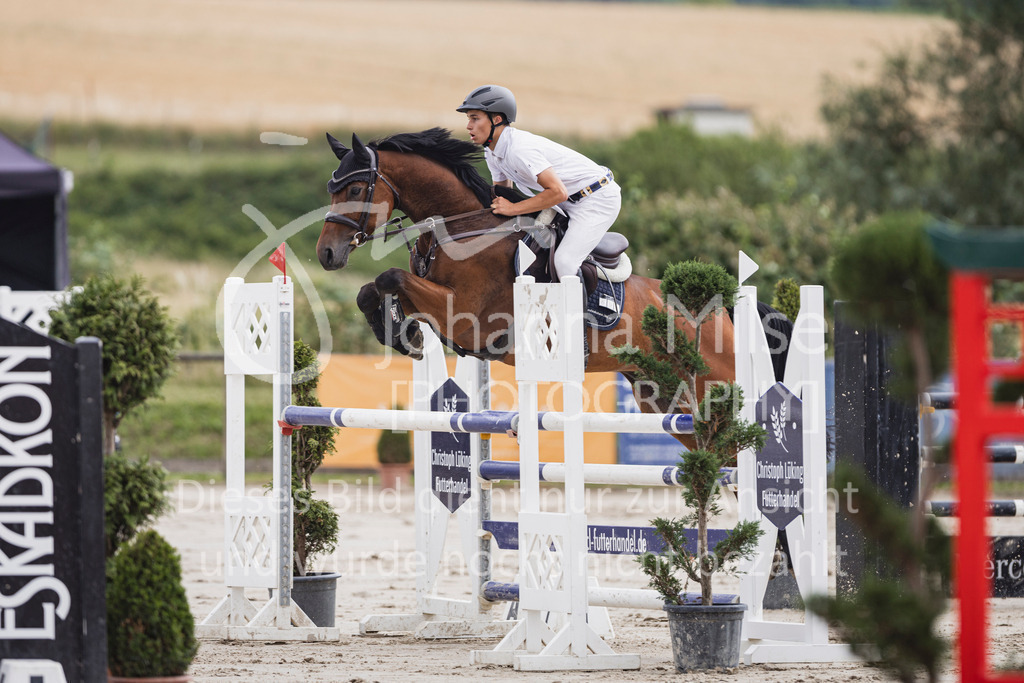 250629_PfSpTa_2Ph-M1-741 | Deine schönsten Turniermomente als professionelle Fotos! Entdecke hochwertige Pferdesport-Fotografie im Online-Shop. Jetzt Fotos finden & bestellen!