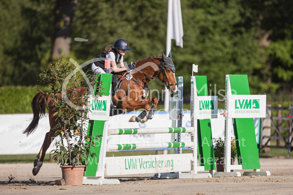 250501_MünsterHandorf_PonyTrophy-262 | Deine schönsten Turniermomente als professionelle Fotos! Entdecke hochwertige Pferdesport-Fotografie im Online-Shop. Jetzt Fotos finden & bestellen!