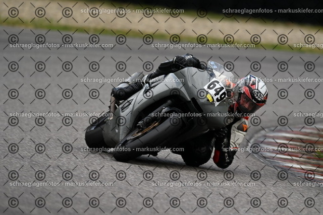 25bt02-1038 | markuskiefer.com - Realisiert mit Pictrs.com
