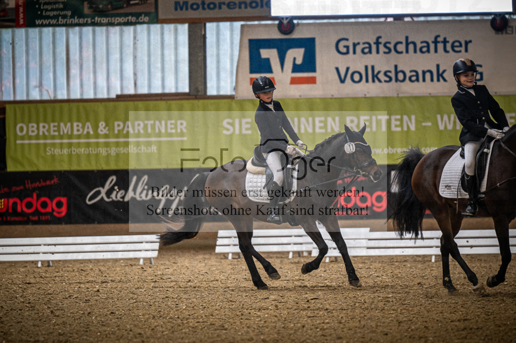 DOS_0564 | Entdecke hochwertige Reitturnierfotos von Foto Oger. Professionell, emotional und authentisch – jetzt Lieblingsmomente im Shop bestellen.Deutschlandweite Turnierfotografie. - Realisiert mit Pictrs.com