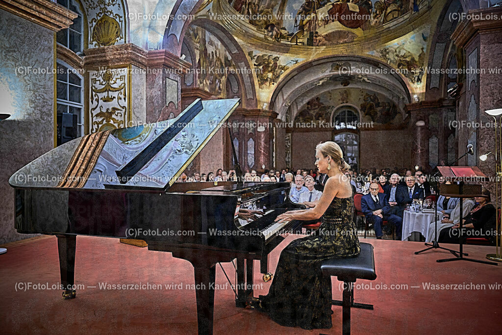 ALP1658_XXXIX-Chopin-Festival_Nocturno_Rehling Natalia | (C)FotoLois.com, Alois Spandl, XXXIX. internationales CHOPIN-Festival in der Kartause Gaming, NOCTURNO - nächtliches Konzert bei Kerzenlicht, Sa 5. August 2023.