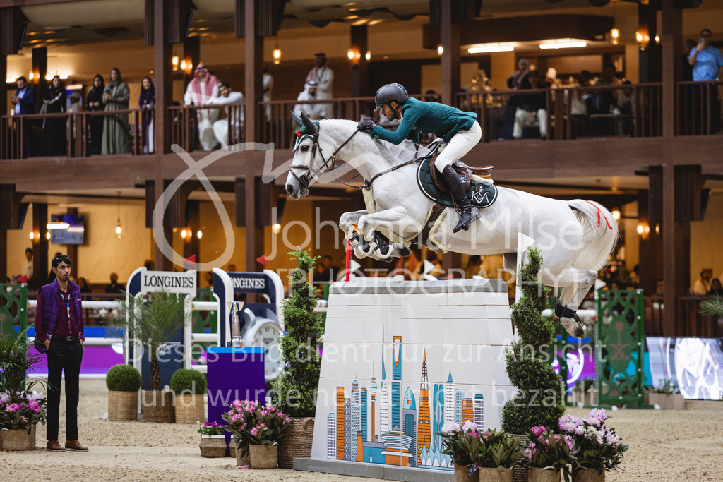 240417_Riyadh_Jumping-494 | Deine schönsten Turniermomente als professionelle Fotos! Entdecke hochwertige Pferdesport-Fotografie im Online-Shop. Jetzt Fotos finden & bestellen!