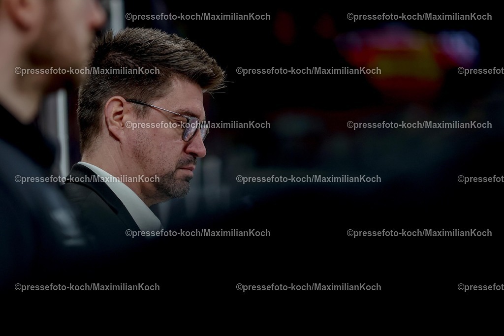 DEG02032502079 | 02.03.2025, Eishockey, Penny DEL, Düsseldorfer EG - Nürnberg Ice Tigers, PSD-BANK Dome: Co-Trainer Jochen Hecht (NIT)