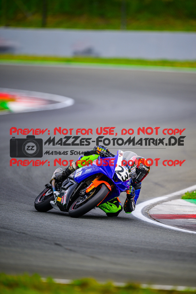 MaZZes_FotoMatrix_240531_6007705_8731 | SSP300