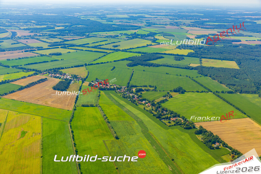 Neu Lüblow Lüblow Bild- Das Luftbild wurde 2025 vom UL-Flugzeug heraus erstellt ( keine Drohne bzw. Drohnenaufnahme ) - Hochauflösende Luftaufnahme -Nicht vergleichbar mit Google Maps oder Satelittenbilder- Die Geschenkidee !Mit Lizenz und Bildrechte bestellbar - CC