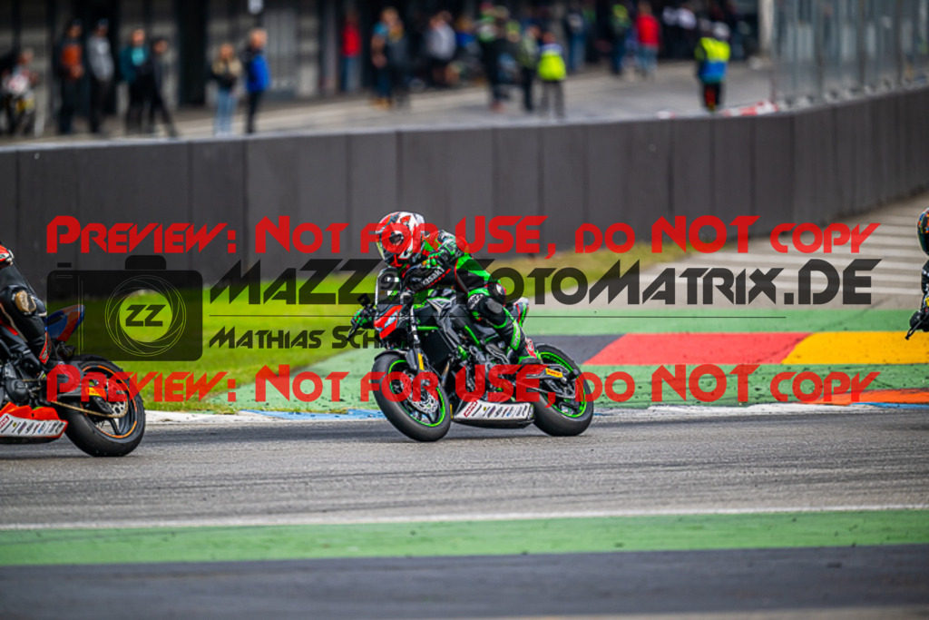 MaZZes_FotoMatrix_220925_1091 | TWIN CUP