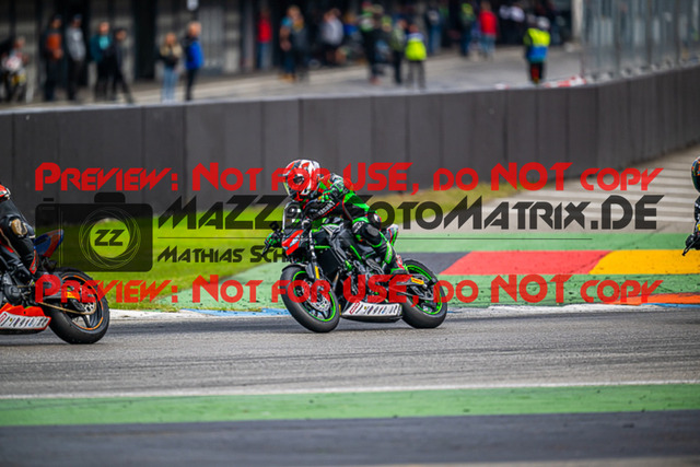 MaZZes_FotoMatrix_220925_1091 | TWIN CUP