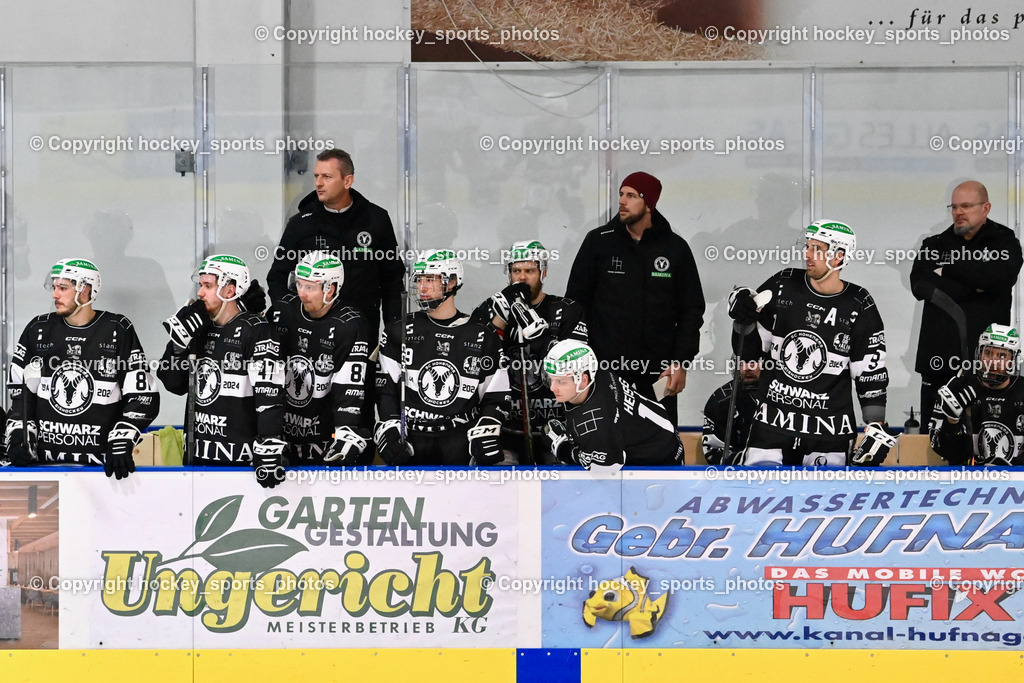 ESC Steindorf vs. SC Hohenems 11.3.2023 | Headcoach SC Hohenems SCHMIDLE Bernd, Assistentcoach SC Hohenems Michael Unterberger, Spielerbank SC Hohenems, Betreuer SC Hohenems Kornetzki Thomas, #81 Mandlburger Fabian, #47 Rainer Michael, #83 Rüdisser Daniel, #9 Grafschafter Julian, 