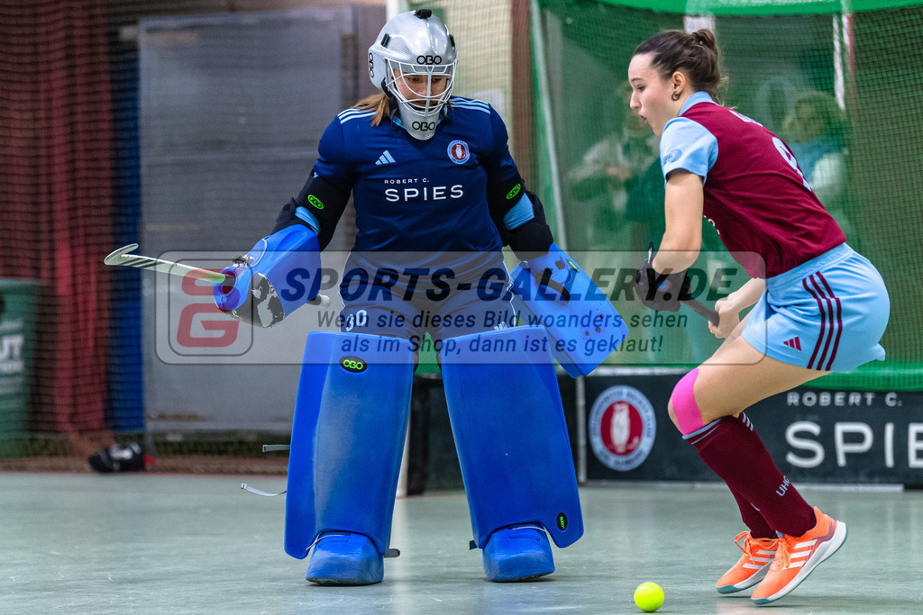 SM_20231216-D5A_5424 | 1.Bundesliga Hallenhockey  (W) UHC - DCadA / 3:2 (2:2)