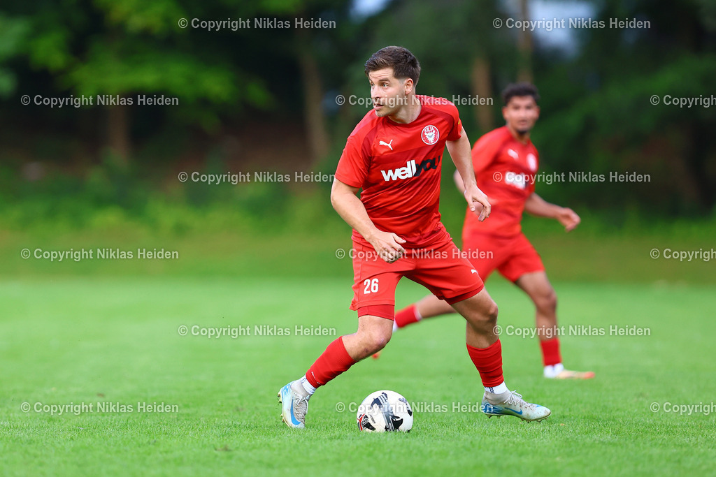 NH_SVECometKiel_FCKiliaKiel_KreispokalKFVKiel_29072025 | #26 Philipp Spohn (FC Kilia Kiel)Fußball I Herren I Kreispokal KFV Kiel I Saison 2025-2026  I Halbfinale I SVE Comet Kiel - FC Kilia Kiel I 29.07.2025 I Sportplatz Radsredder