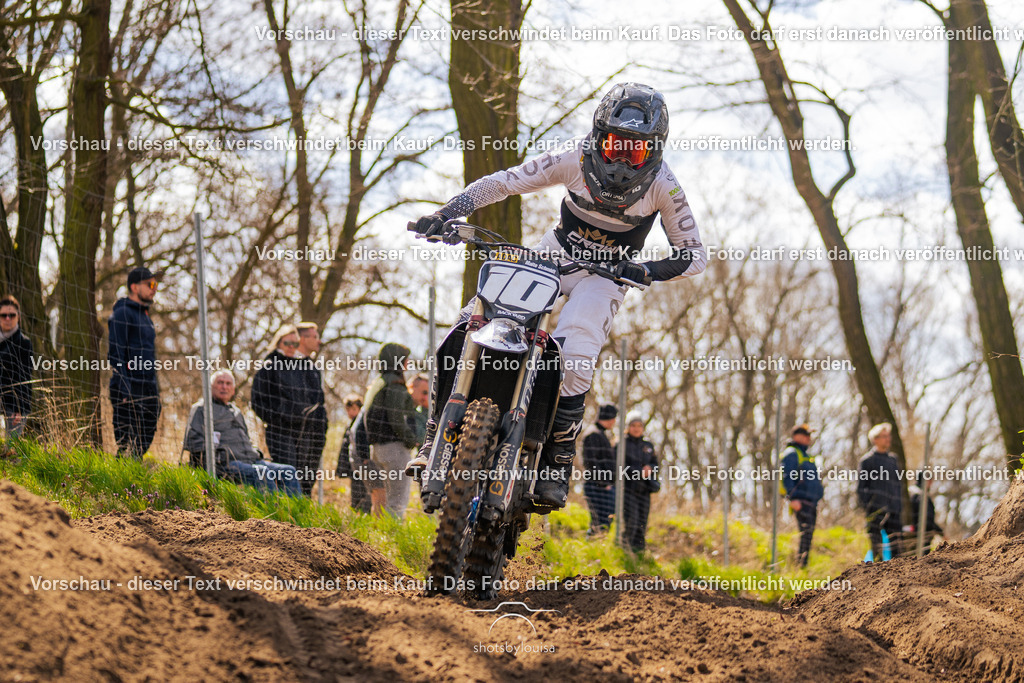 20260406_MSCHänchen-9516 | Sportfotografin aus Berlin-Brandenburg mit Fokus auf Motocross. Ich halte deine sportliche Leistung und echte Emotionen auf und neben der Strecke professionell fest. Entdecke die Fotos von deinem Rennen und bestelle sie direkt hier im Shop.