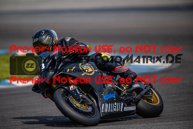 MaZZes_FotoMatrix_230410_8053 | ROT