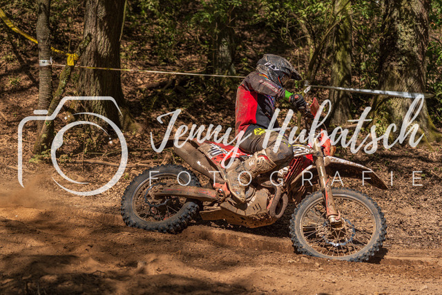 JHF.ECHT.3h.Sonntag.514 | jennyhubatsch-endurofotografie