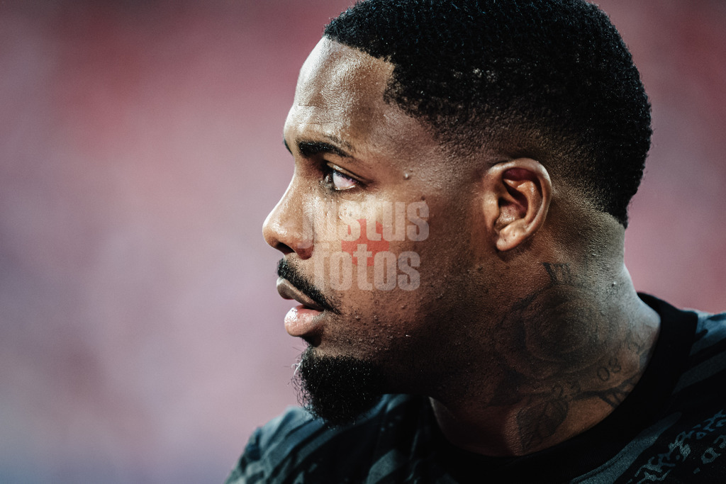 Fußball | Herren | UEFA-Fußball-Europameisterschaft 2024 | Gruppe D | Österreich vs. Frankreich | 17.06.2024 | Mike Maignan (#16, Frankreich) Portrait