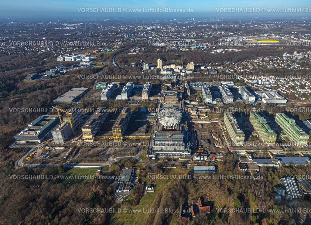 Bochum240103187 | Luftbild, Gebäudekomplex der RUB Ruhr-Universität Bochum, Baustelle Ersatzneubau NA, muschelartige Form rundes Gebäude Audimax Hörsaal, Mensa Gebäude, Querenburg, Bochum, Ruhrgebiet, Nordrhein-Westfalen, Deutschland