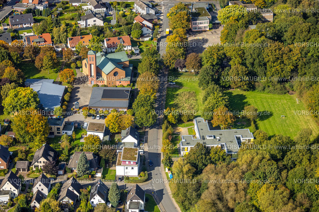 Hamm241008594 | Luftbild, Kindergarten St. Marien und Kirche St. Marien, Pfarrheim St. Marien und Bücherei, Diakonische Stiftung Wohnhaus Hamm an der Sulkshege, Stadtbezirk Heessen, Hamm, Ruhrgebiet, Nordrhein-Westfalen, Deutschland