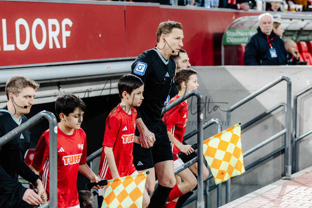 2. Bundesliga, Saison 2023/24, 25. Spieltag: Fortuna Düsseldorf - Hamburger SV | Düsseldorf, 08.03.2024: 2. Bundesliga, 25. Spieltag, Fortuna Düsseldorf gegen Hamburger SV in der Merkur Spiel-Arena in Düsseldorf. Foto: sportfotografie.ms | Markus Paletta - Realisiert mit Pictrs.com