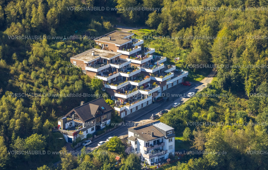 Lennestadt230910067Altenhundem | Luftbild, Terrassenhaus Wohnanlage, Zur Lennhelle, Altenhundem, Lennestadt, Sauerland, Nordrhein-Westfalen, Deutschland