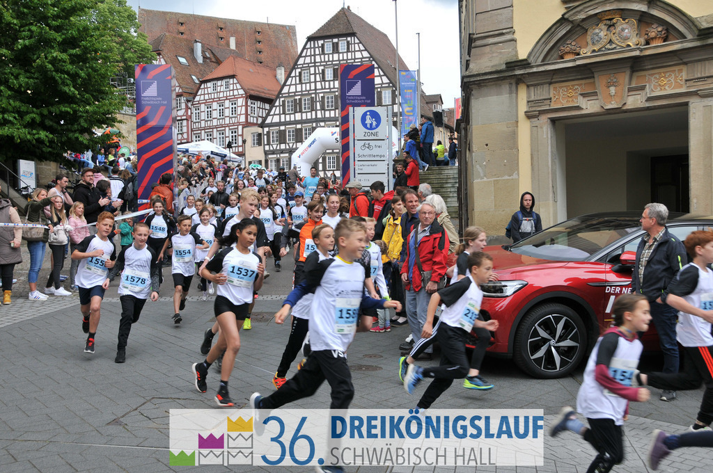 Stadtwerke Schüler und Jugendlauf 1,7km | 3koenigslauf 2022 Stadtwerke Schüler und Jugenlauf 1,7km - Realisiert mit Pictrs.com