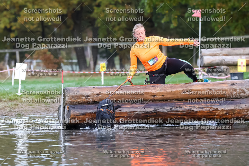 Dog Paparazzi - Strongdog 10-25-6381 | Dog Paparazzi Jeanette Grottendiek Fotografie & Videografie - Realisiert mit Pictrs.com