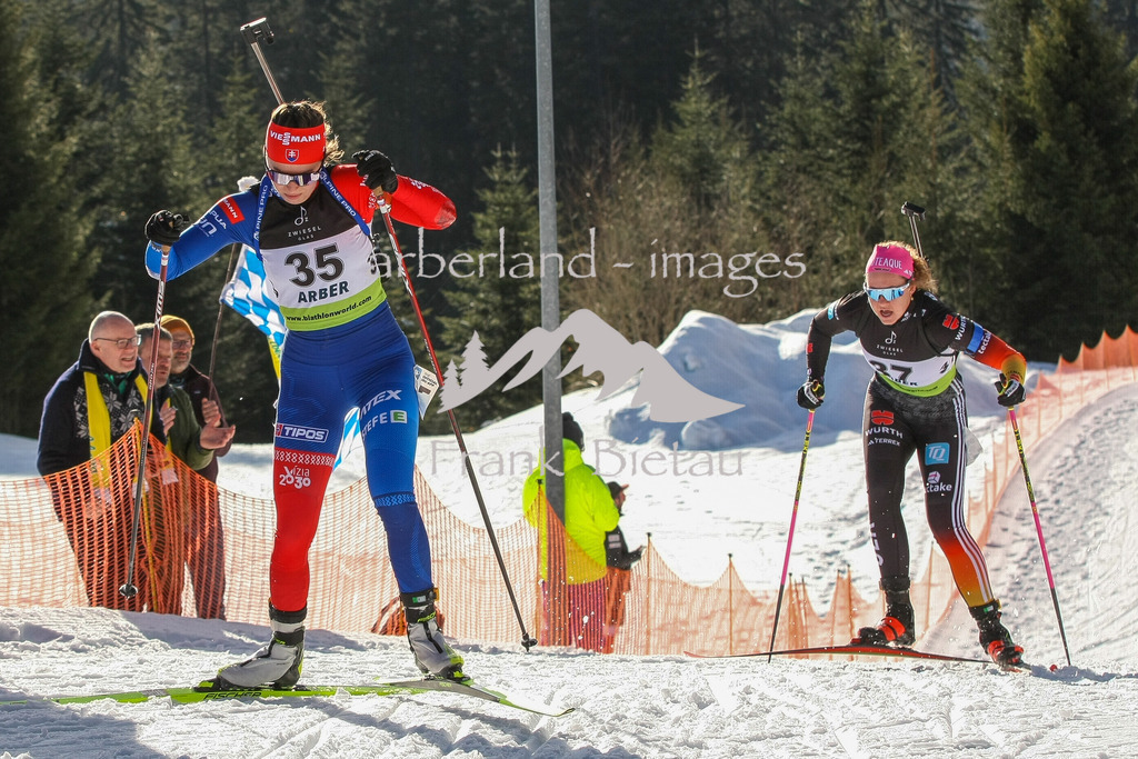 993T2110 | Medien- Sport- Entertainmentfotos