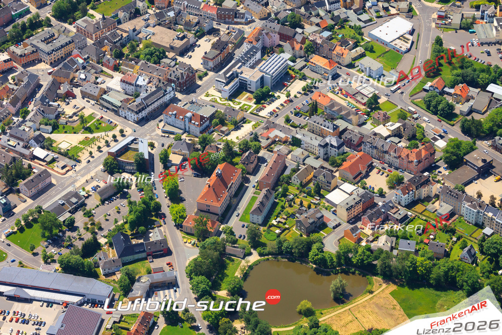 Die Luftaufnahme der Stadt Selb wurde vom UL-Flugzeug heraus erstellt ( keine Drohne )- hohe Auflösung für beste Qualität