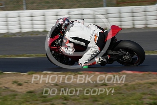 2023_09_11_PBK_14440 | Sportfotografie; SlowMotion; Video; Rennstrecke; Hafeneger; Speer; Racing; RSE; BMW; CBO; Trackday; Motorsportarena; Hockenheimring; Brno; Most; Barcelona; Valencia