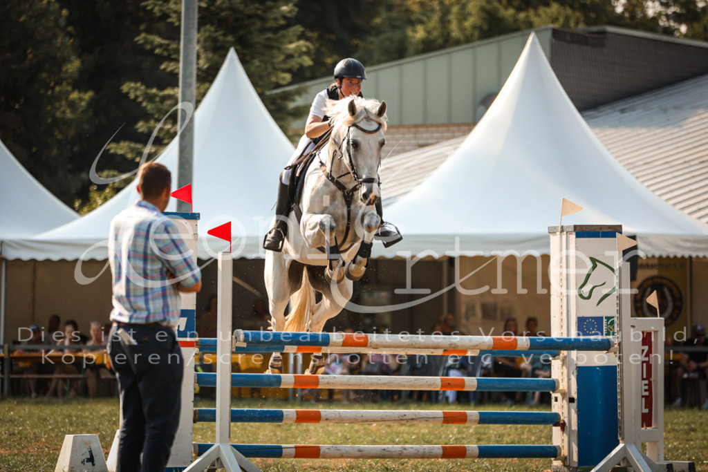 14.FrPfL00087 | Leoni Ertmer Photography - Realisiert mit Pictrs.com