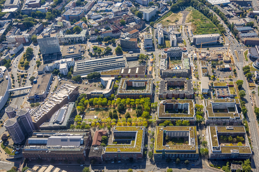 Essen220807398 | Luftbild, Quadratische Wohngebäude Weststadt mit Park, Weststadttürme, Baustelle und Neubau Bürohaus an der Frohnhauser Straße Ecke Kurt-Jooss-Straße, Westviertel, Essen, Ruhrgebiet, Nordrhein-Westfalen, Deutschland