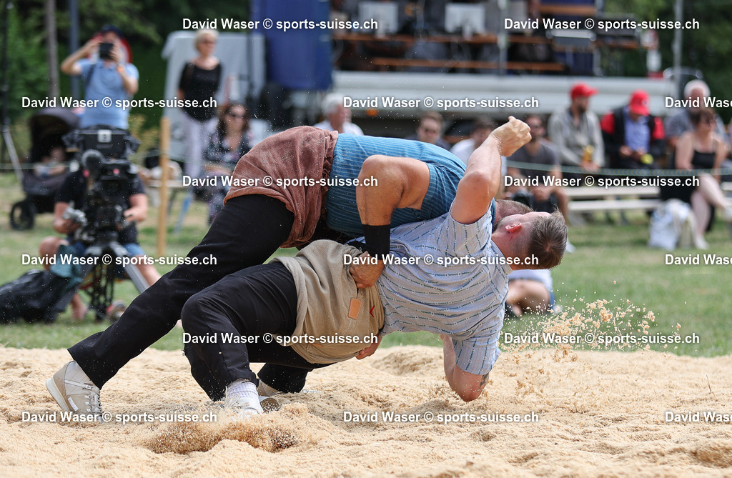Rychen Roger ___ - Cardinaux Victor __  _ la F_te Romande de Lutte suisse _ Romanel-sur-Lausanne le 16.07.2023 Photos Waser David _ sports-suisse.ch _ (2) | sports-suisse.ch