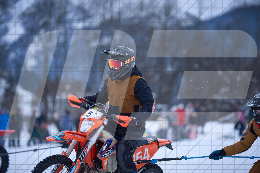 11. Holzknecht Skijöring | Skijöring am 24.01.2026: 11. Holzknecht Skijöring in Gosau am Dachstein, Oberösterreich, ÖsterreichFoto: © 2026 Martin Bihounek | mb-creative.eu